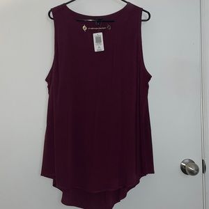 Torrid size 2 flowy dressy tank. NWT